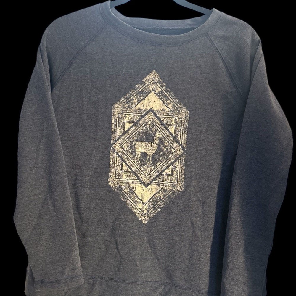 St. John's Bay BlueGray Sweatshirt with Graphic Design